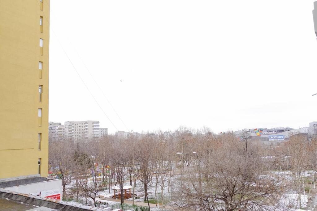 Elegant Vibes Apartment Next To Obor Market Bucarest Exterior foto